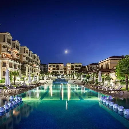 Gl Resort Apartments 公寓 索佐波尔