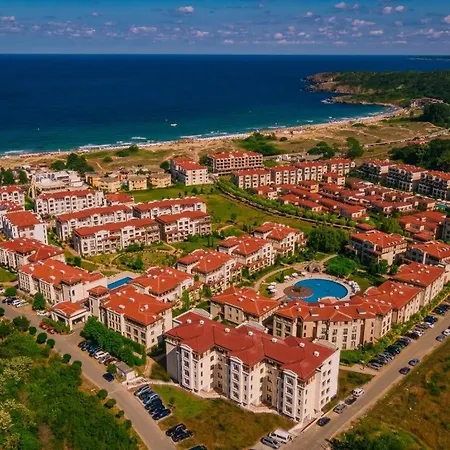 Gl Resort Apartments 公寓 索佐波尔